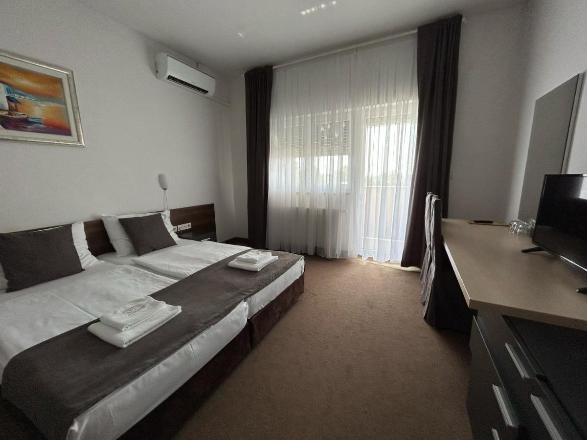 Rooms Elez Sesvete Buitenkant foto