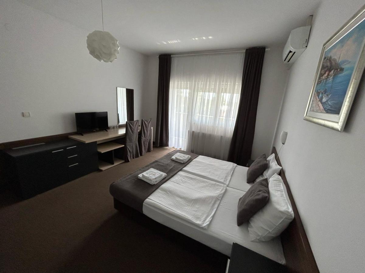 Rooms Elez Sesvete Buitenkant foto