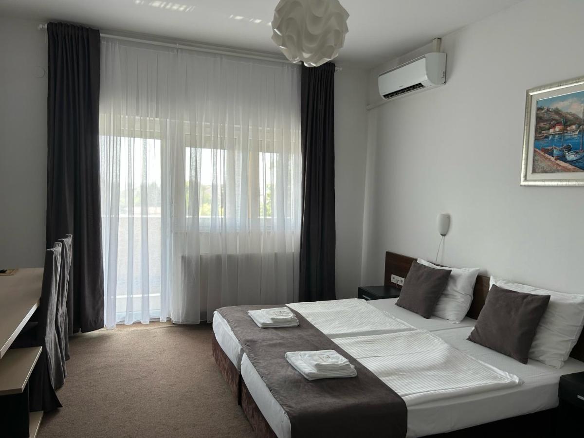 Rooms Elez Sesvete Buitenkant foto